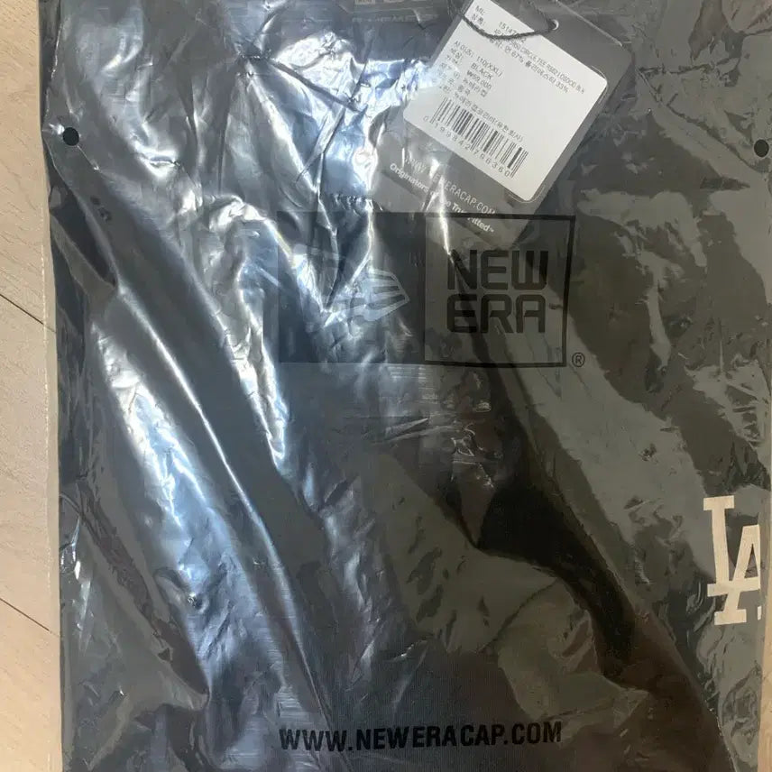 [BUNJANG] New Era LA Dodgers Circle Logo T-Shirt Black / 뉴에라 LA 다저스 서클 반팔 티셔츠 블랙