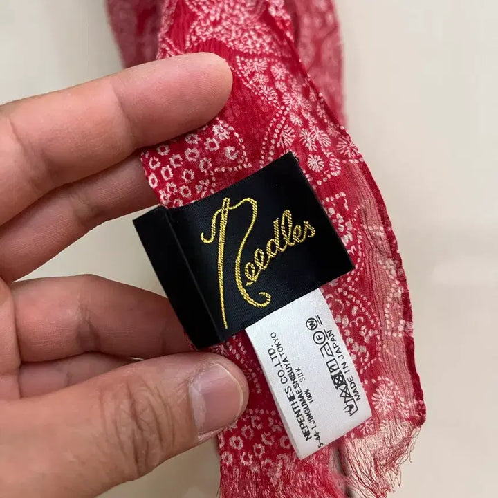 [BUNJANG] Needles 100% Silk Scarf Red Patterned / 니들스 100%실크 스카프