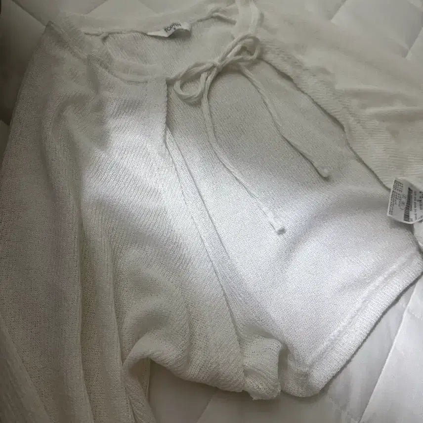 [BUNJANG] TOPTEN White Knot Cardigan / 탑텐 화이트 매듭 가디건