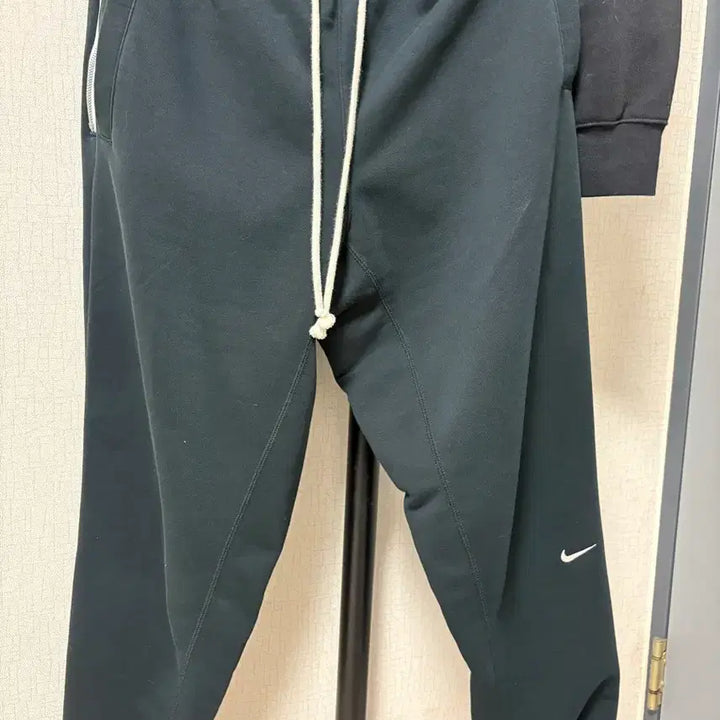 [BUNJANG] Nike Jogger Pants / 나이키 조거팬츠 L
