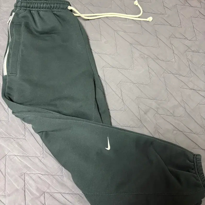 [BUNJANG] Nike Jogger Pants / 나이키 조거팬츠 L