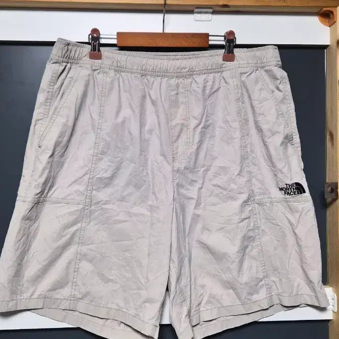 [BUNJANG] The North Face Beige Shorts / 노스페이스 베이지 반바지