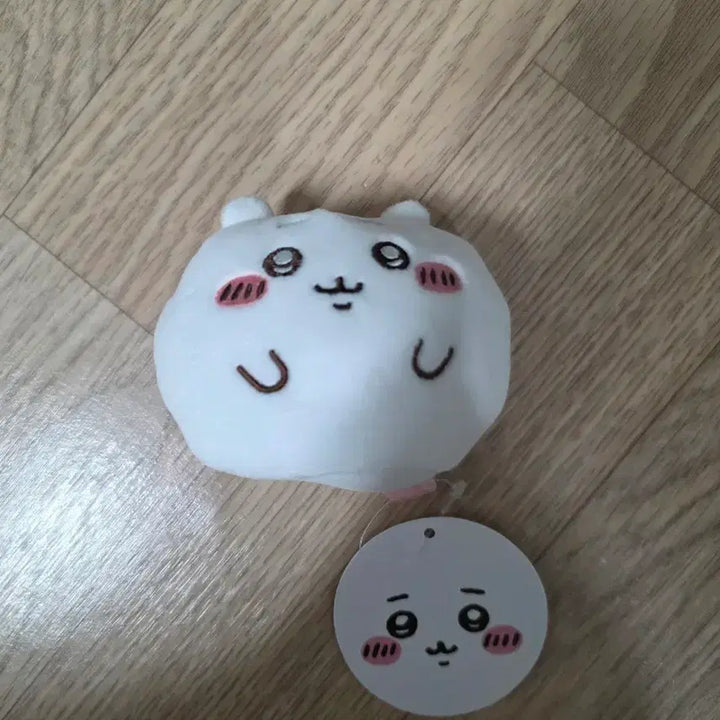 [BUNJANG] Chiikawa Mochi Ball Plush / 새상품 치이카와 모찌볼 모찌 인형