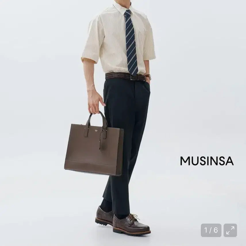 [BUNJANG] Musinsa Standard Navy Tapered Crop Slacks Size 31 / 쿨탠다드 네이비 테이퍼드 크롭 슬랙스 31