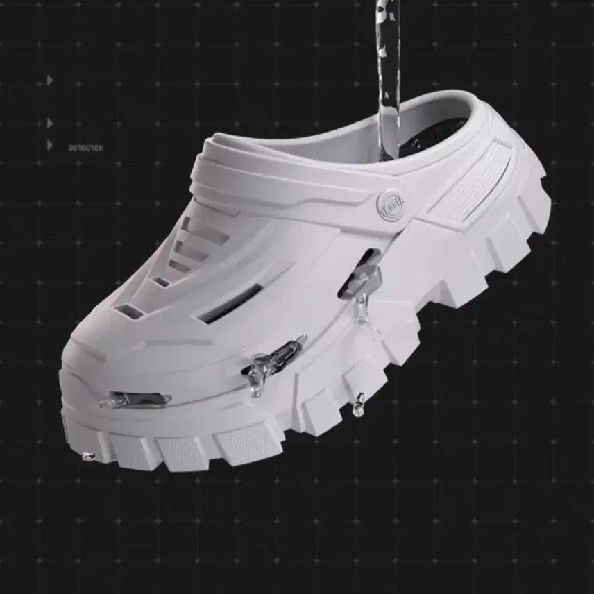 [BUNJANG] Chunky Platform Clogs with Height-Increasing Sole (5-6cm) / BB스타일 청키 플랫폼 클로그 키높이 5-6cm