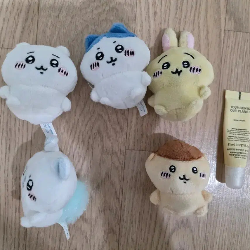 [BUNJANG] Chiikawa Hachiwari Usagi Kurimanjyu Momonga Mini Plush / [개봉품] 치이카와 하치와레 우사기 쿠리만쥬 모몽가 먼작귀 미니 인형