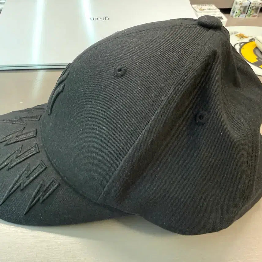 [BUNJANG] New Era Black Baseball Cap / 뉴에라 블랙 볼캡 모자