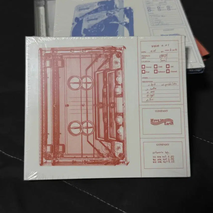 [BUNJANG] wave to earth wave 0.01 Album CD (Sealed) / 웨이브 투 어스 EP 1집 wave 0.01 미개봉 음반 CD