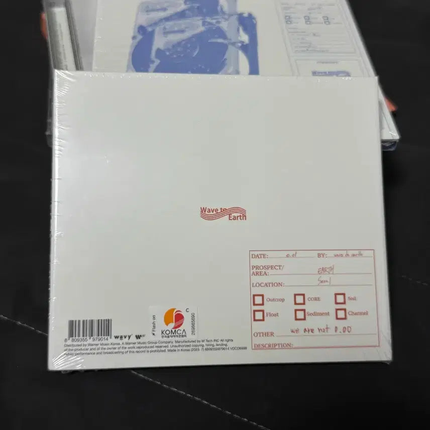 [BUNJANG] wave to earth wave 0.01 Album CD (Sealed) / 웨이브 투 어스 EP 1집 wave 0.01 미개봉 음반 CD