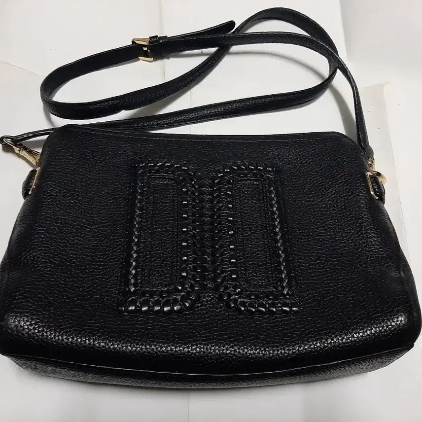 [SOLD OUT] 닥스 코리아 LF/ 가죽 크로스백/ 블랙