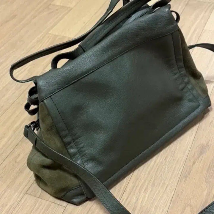 [BUNJANG] Breal Khaki Tote Bag &amp; Crossbody Bag / BREAL 카키색 토트백 &amp; 크로스백