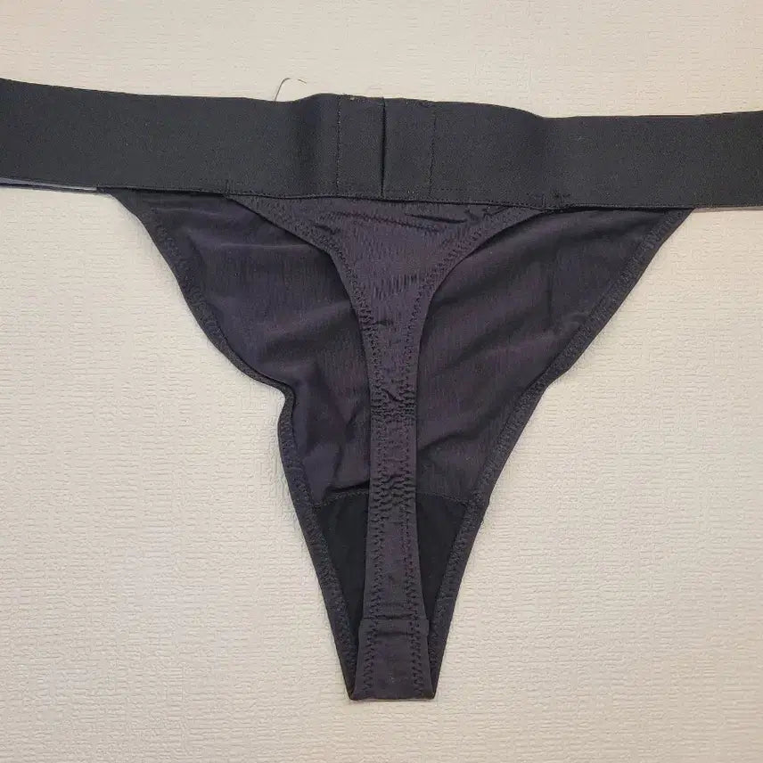 [SOLD OUT] 여성 삼각팬티 블랙