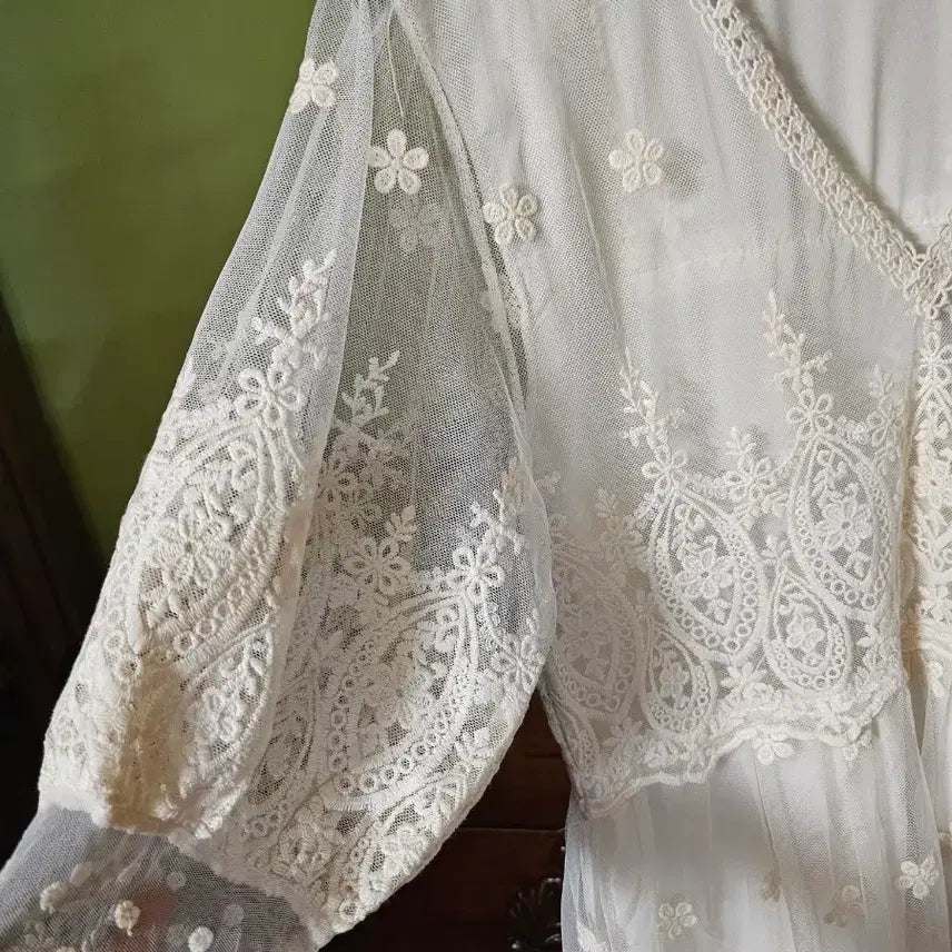 [BUNJANG] Lace Lovely Long Dress / 레이스 러블리 원피스