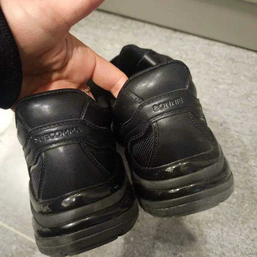[BUNJANG] SUECOMMA BONNIE Black Sneakers / 슈콤마보니 블랙 스니커즈 운동화