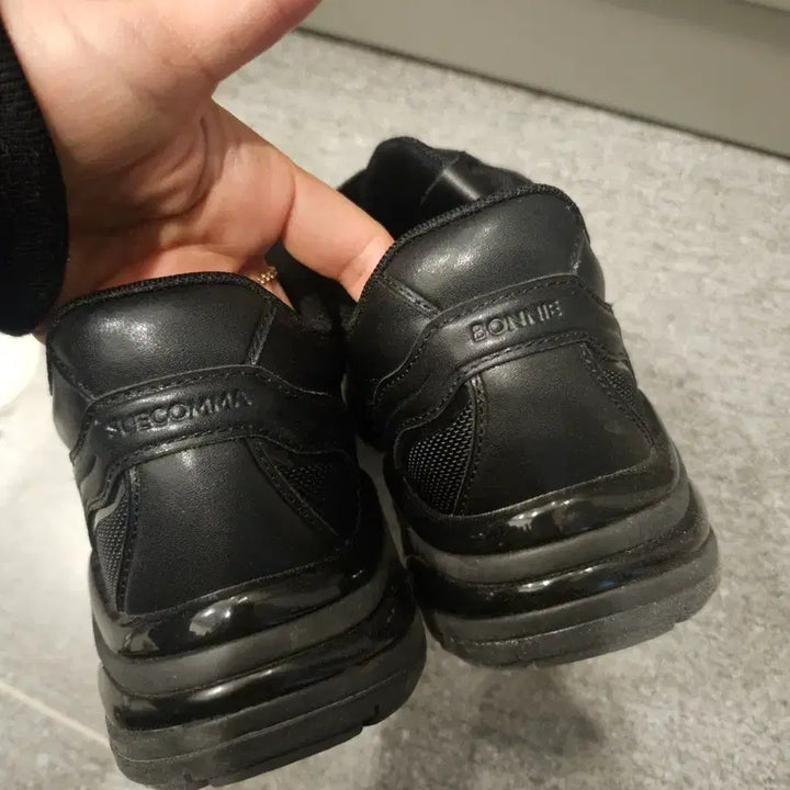 [BUNJANG] SUECOMMA BONNIE Black Sneakers / 슈콤마보니 블랙 스니커즈 운동화