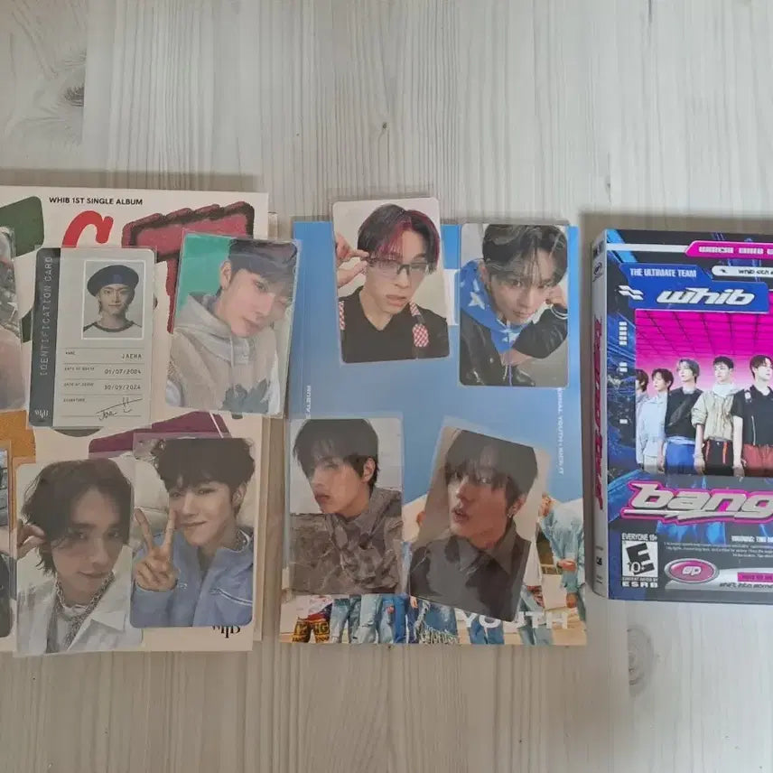 [BUNJANG] Hweeb Album Bundle Set with 10 Photocards / 휘브 앨범 판매(포카 10장 포함)