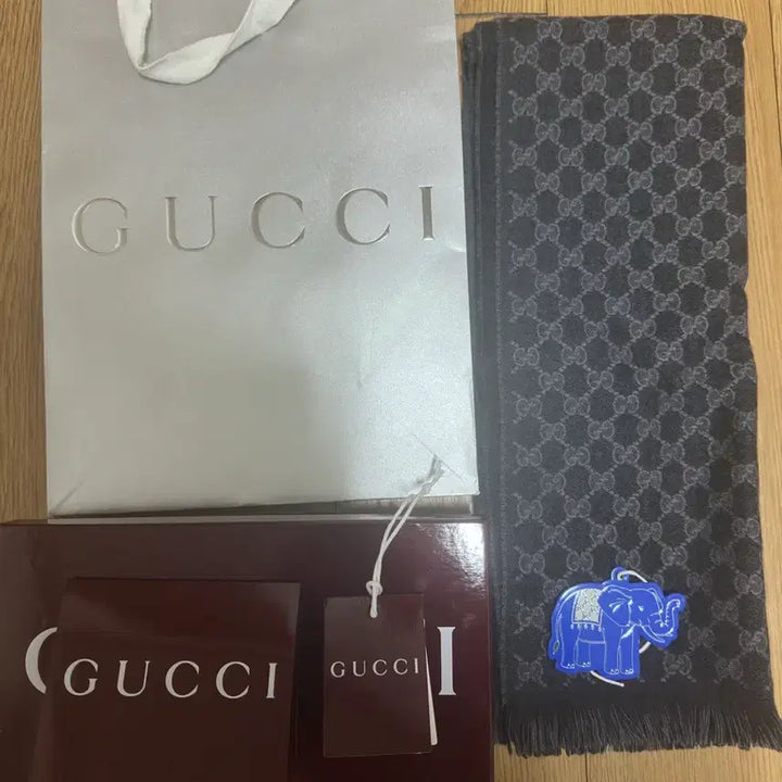 [BUNJANG] Gucci GG Logo Scarf / 구찌 GG 로고 목도리