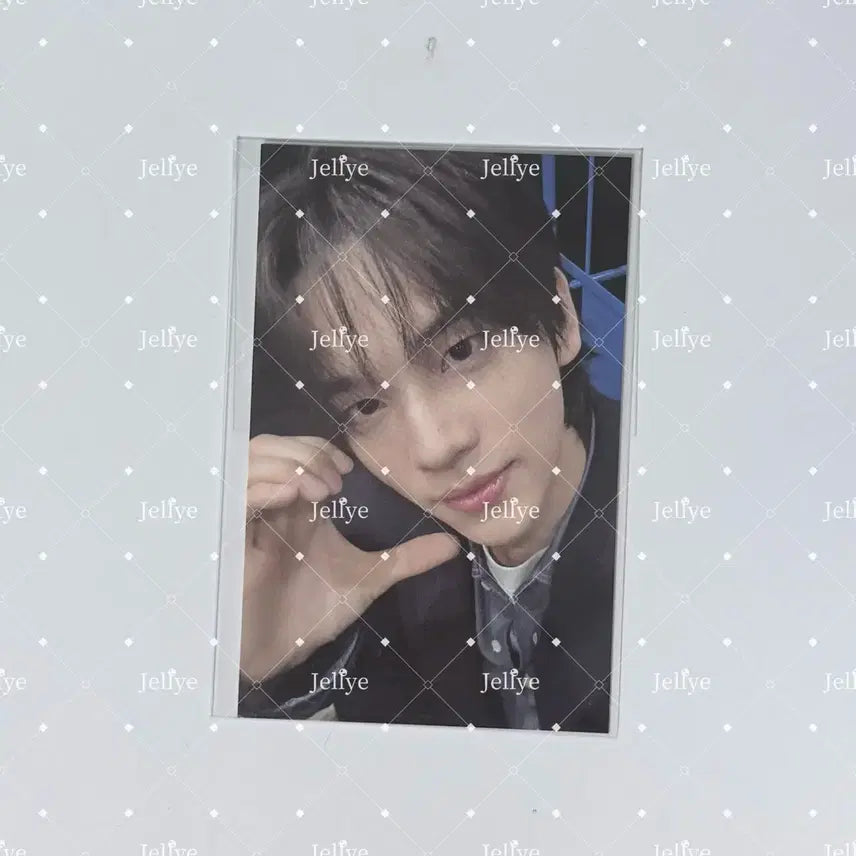 [BUNJANG] TWS The Azit 1st Anniversary Shiyu Special POB Photocard / tws 투어스 1주년 the azit팝업 7만원 신유 특전포카