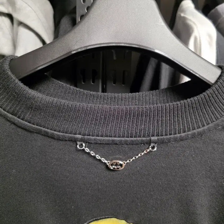 [BUNJANG] Songzio 24FW Batman Collaboration Sweatshirt / 송지오 24fw 배트맨 콜라보 맨투맨 50