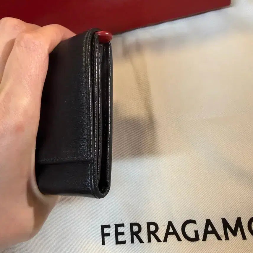 [BUNJANG] Salvatore Ferragamo Black Long Wallet / 페라가모 블랙 장지갑