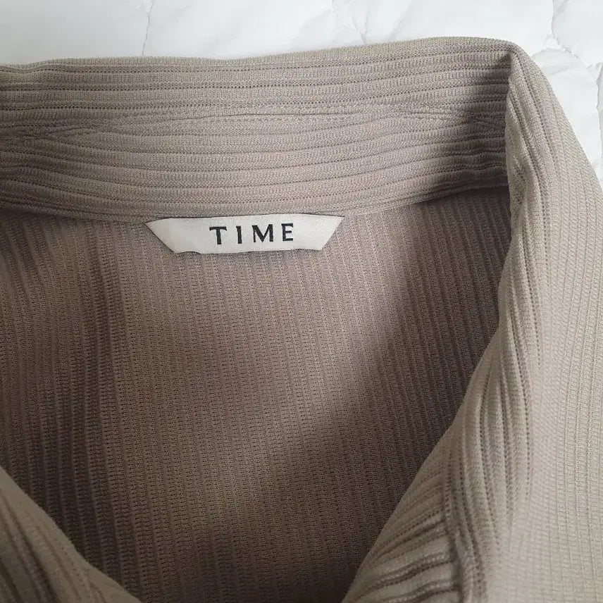[BUNJANG] Time Homme 23SS Pleats Collar Knit Beige 105 / 타임옴므 23ss 플리츠 카라 니트/베이지/105