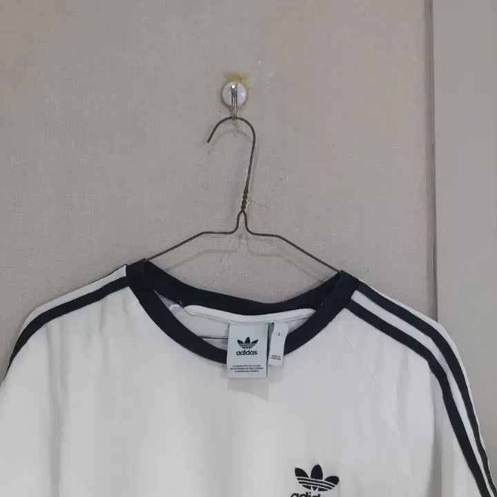[BUNJANG] Adidas Three Stripe Short Sleeve T-Shirt White L / 아디다스 삼선 흰색 반팔 티셔츠 L