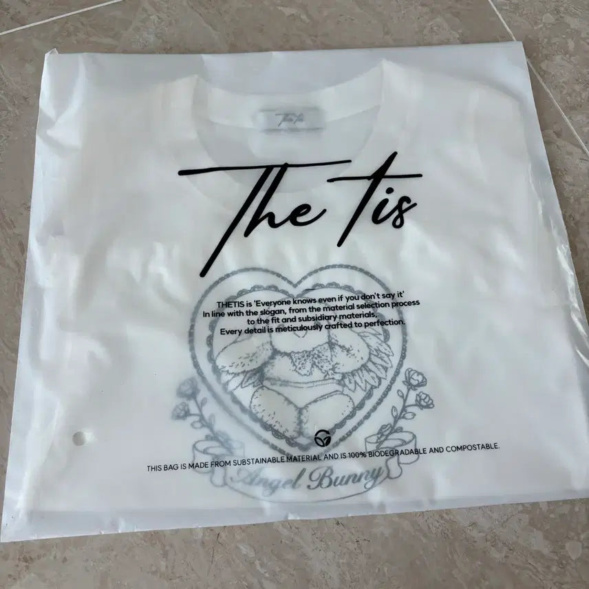 [BUNJANG] Dirtys Bunny Tiny T-Shirt / 더티스 티스 버니 티니 티셔츠