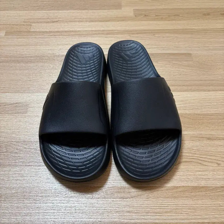 [BUNJANG] Adidas Lightsift Slides Size 275 / [275] 아디다스 라이트시프트 슬라이드