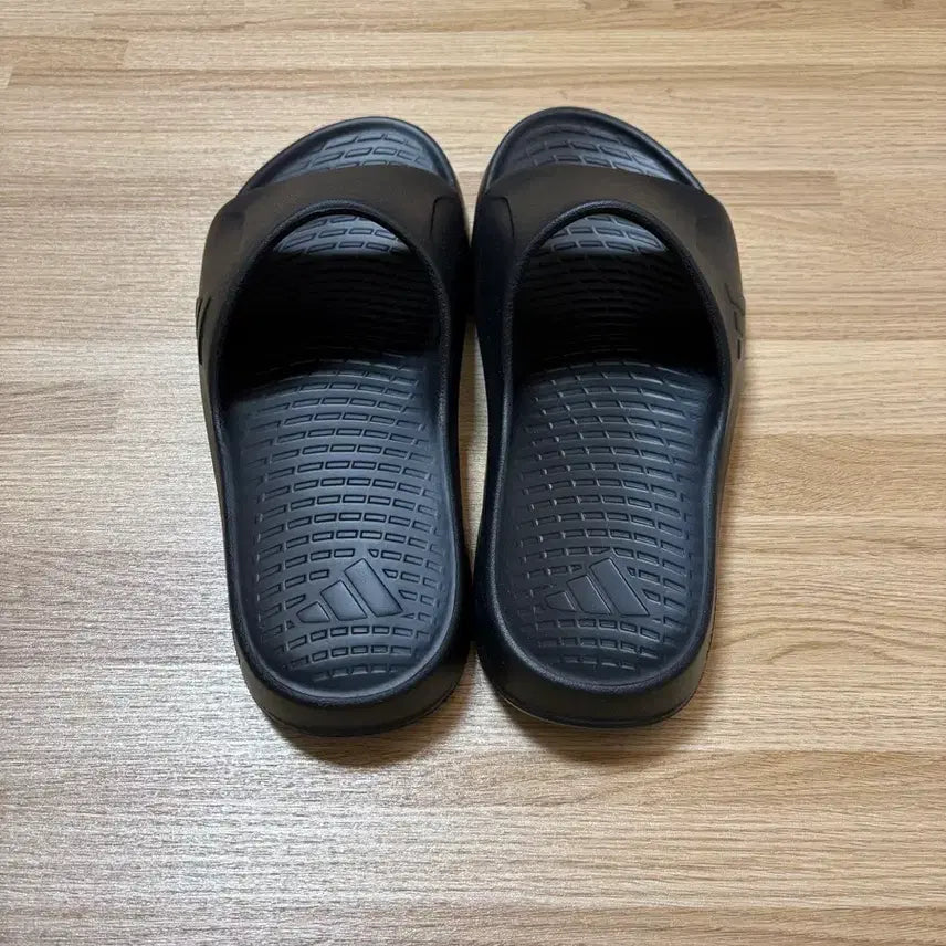 [BUNJANG] Adidas Lightsift Slides Size 275 / [275] 아디다스 라이트시프트 슬라이드