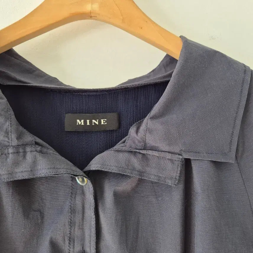[BUNJANG] MINE Navy Pleated Blouse / MINE 네이비 플리츠 블라우스 82-94-160