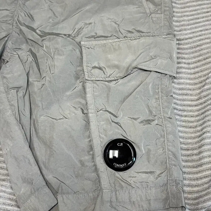 [BUNJANG] CP Company Light Grey Nylon Cargo Shorts / CP컴퍼니 라이트그레이 나일론 반바지(32)새상품