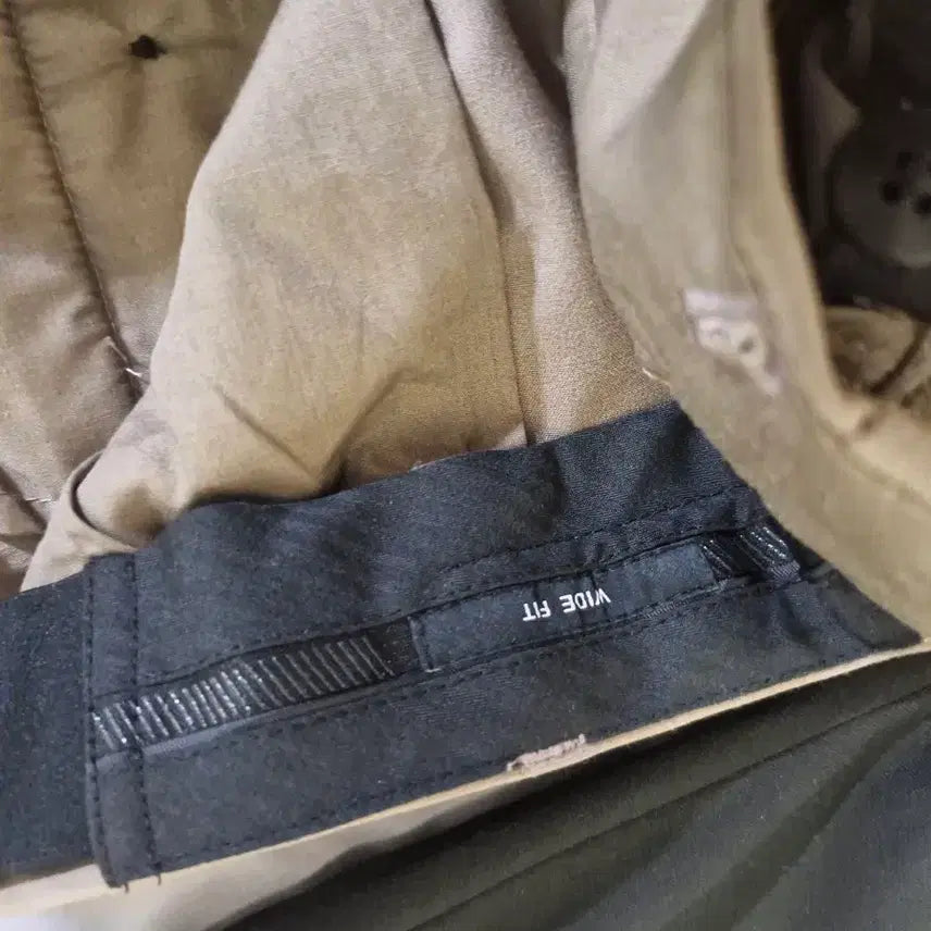 [BUNJANG] Musinsa Standard Wide Hidden Banding Slacks Set of 2 / [33] 무신사 스탠다드 와이드 히든밴딩 슬랙스 2장