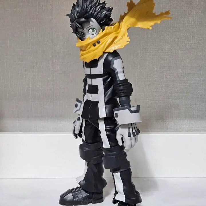 [BUNJANG] My Hero Academia Izuku Midoriya Monochrome Version Figure / 히로아카 미도리야 피규어 판매 흑백버전