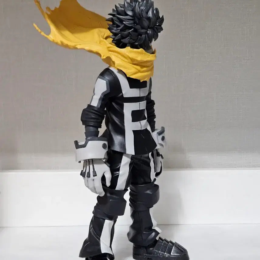 [BUNJANG] My Hero Academia Izuku Midoriya Monochrome Version Figure / 히로아카 미도리야 피규어 판매 흑백버전