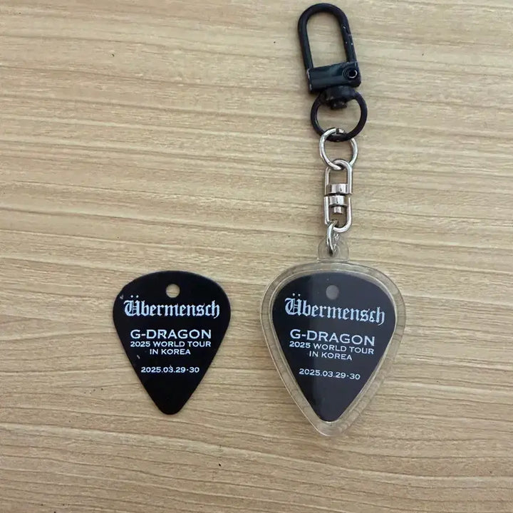 [BUNJANG] G-Dragon Concert Guitar Pick / 지드래곤 콘서트 기타 피크