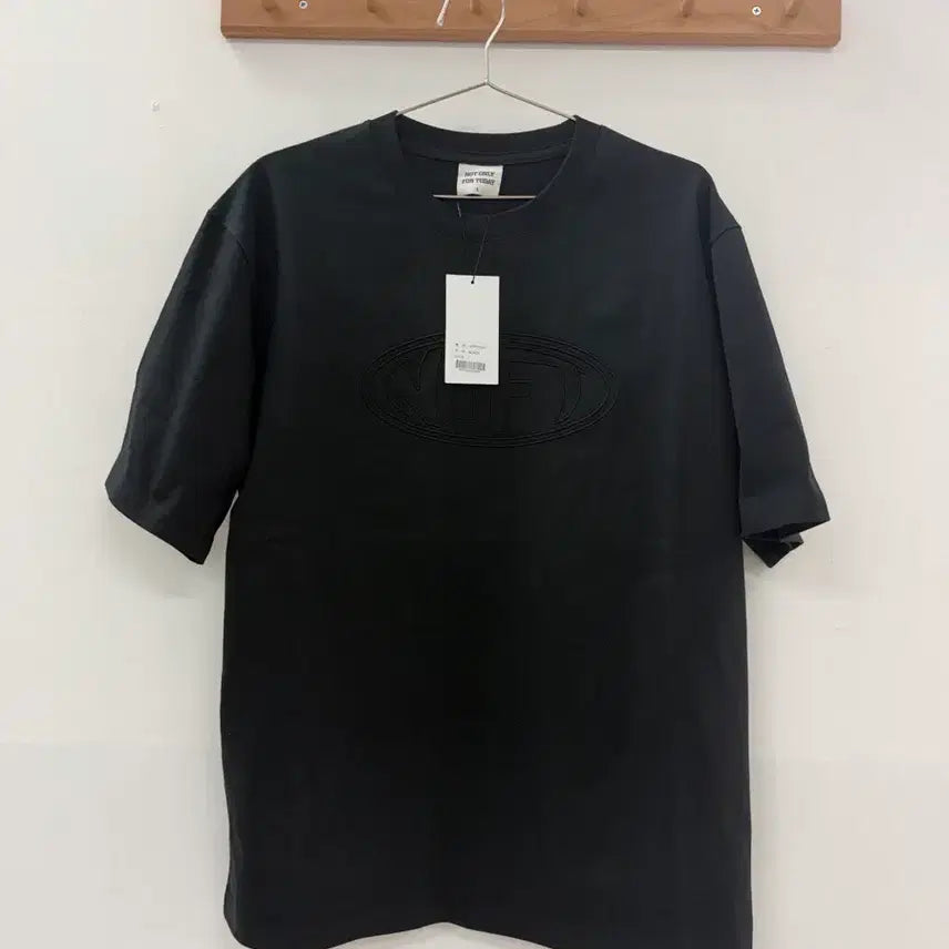 [BUNJANG] Not Only For Today Embroidered Logo T-Shirt / 낫온리포투데이 자수 로고 티셔츠