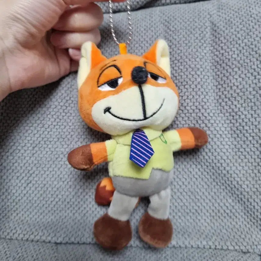 [BUNJANG] Zootopia Nick Wilde Plush Keychain / 주토피아 닉 와일드 인형 키링
