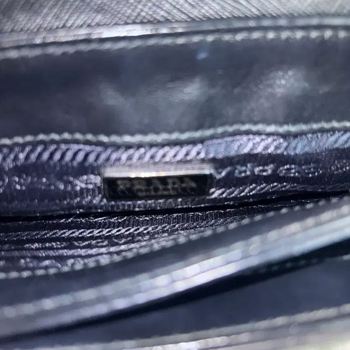 [BUNJANG] Prada Chain Crossbody Bag / 프라다 체인 크로스백