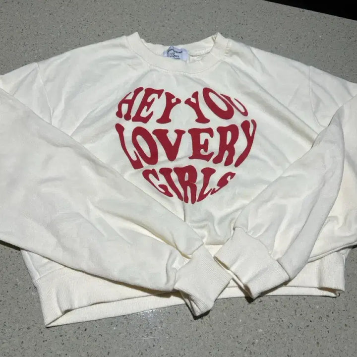 [BUNJANG] Heart Crop Sweatshirt / 하트 크롭 맨투맨
