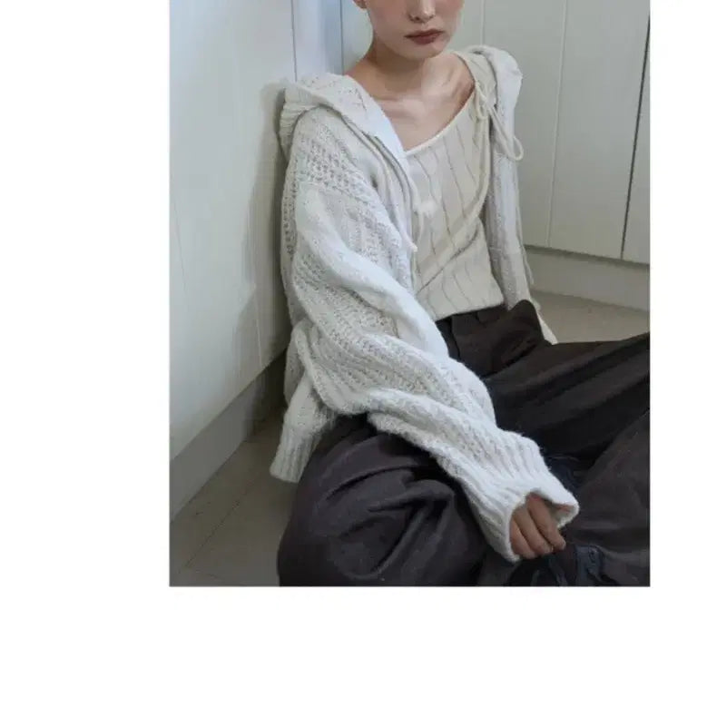 [BUNJANG] awit Cable Knit Hooded Zip-up Beige / awit 어윗 케이블 니트 후드 집업 베이지 미착용 새상품