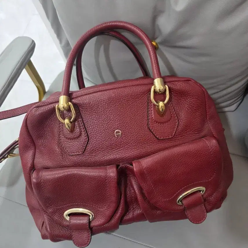 [BUNJANG] Aigner Leather Tote Bag with Shoulder Strap / 아이그너 가죽가방