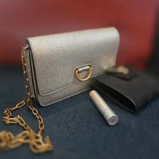 [BUNJANG] Burberry Silver Chain Crossbody Mini Bag / 버버리 은색 체인 크로스백