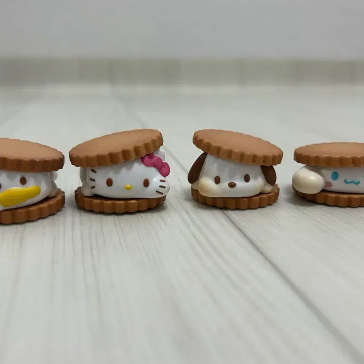 [BUNJANG] Sanrio Sand Gacha Bundle Set / 산리오 샌드 가챠 (일괄)