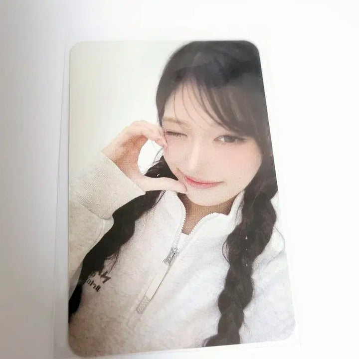 [BUNJANG] IVE (아이브) Leeseo (이서) National Geographic Photocard / 내셔널지오그래픽 아이브 이서 포토카트