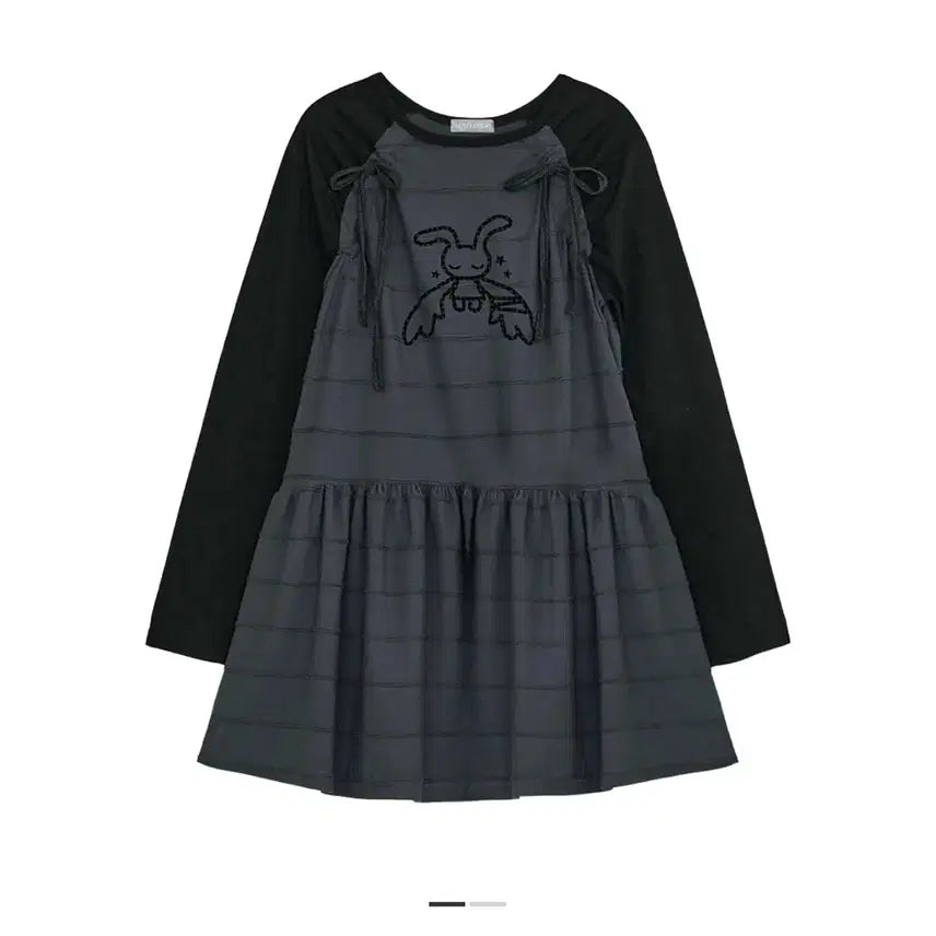 [BUNJANG] Hug Your Skin Angel Patch Raglan Dress Black Charcoal / 허그유어스킨 엔젤 패치 래글런 원피스 블랙차콜