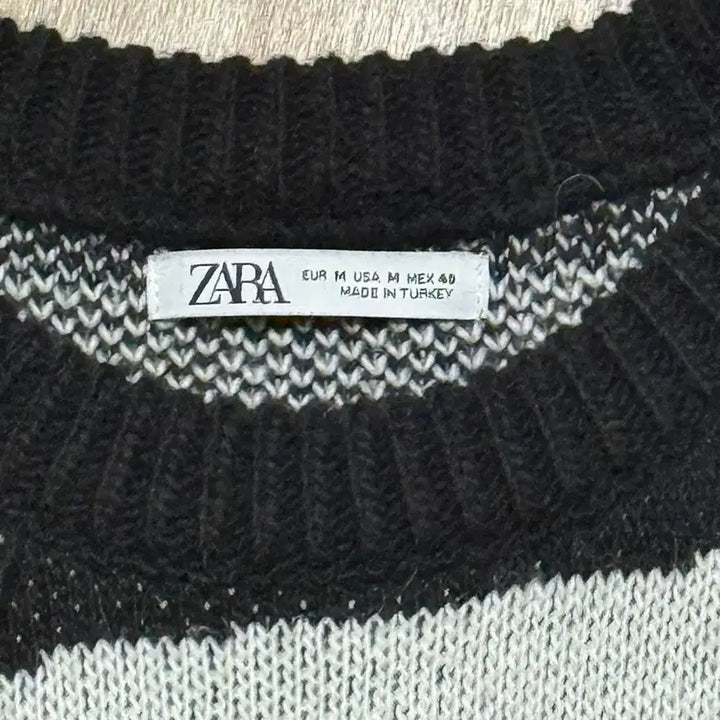 [BUNJANG] Zara Black/White Stripe Knit Sweater / 자라 블랙/화이트 스트라이프 니트