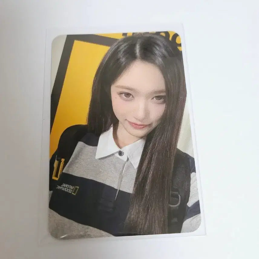 [BUNJANG] IVE Wonyoung National Geographic Photocard / 아이브 이서 내셔널지오그래픽 포토카드