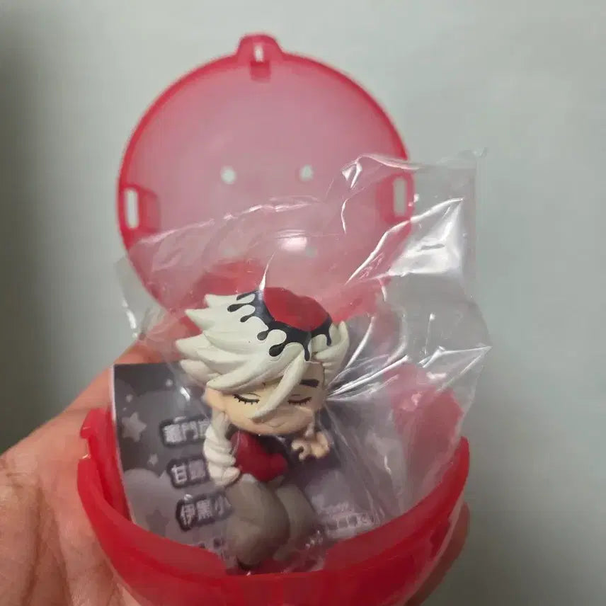 [BUNJANG] Demon Slayer Doma Nemurasetei Gacha Figure / 귀멸의 칼날 도우마 네무라세타이 가챠