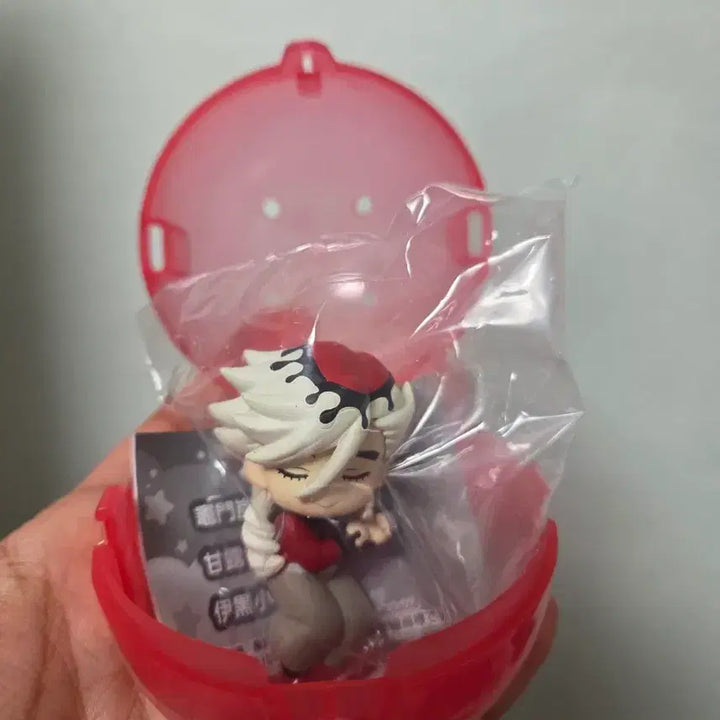 [BUNJANG] Demon Slayer Doma Nemurasetei Gacha Figure / 귀멸의 칼날 도우마 네무라세타이 가챠