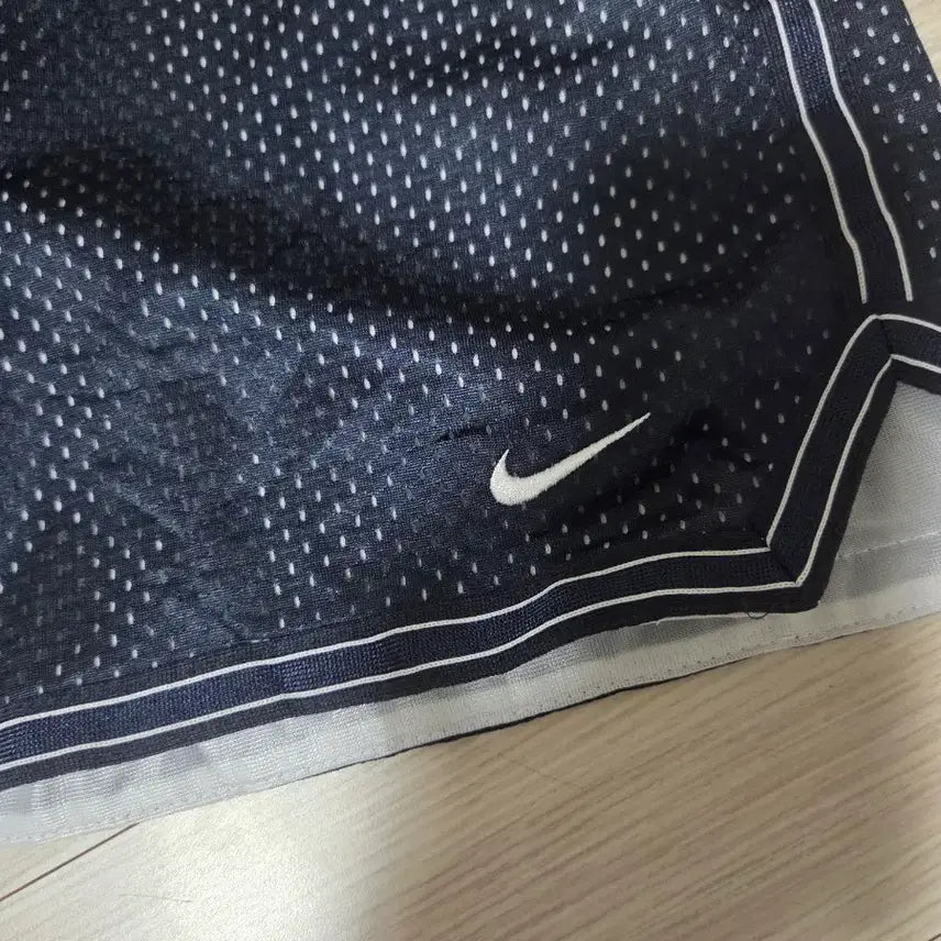 [BUNJANG] Nike Black Mesh Shorts / 나이키 블랙 메쉬 반바지